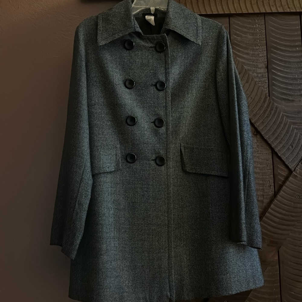 60 black and white light weight coat